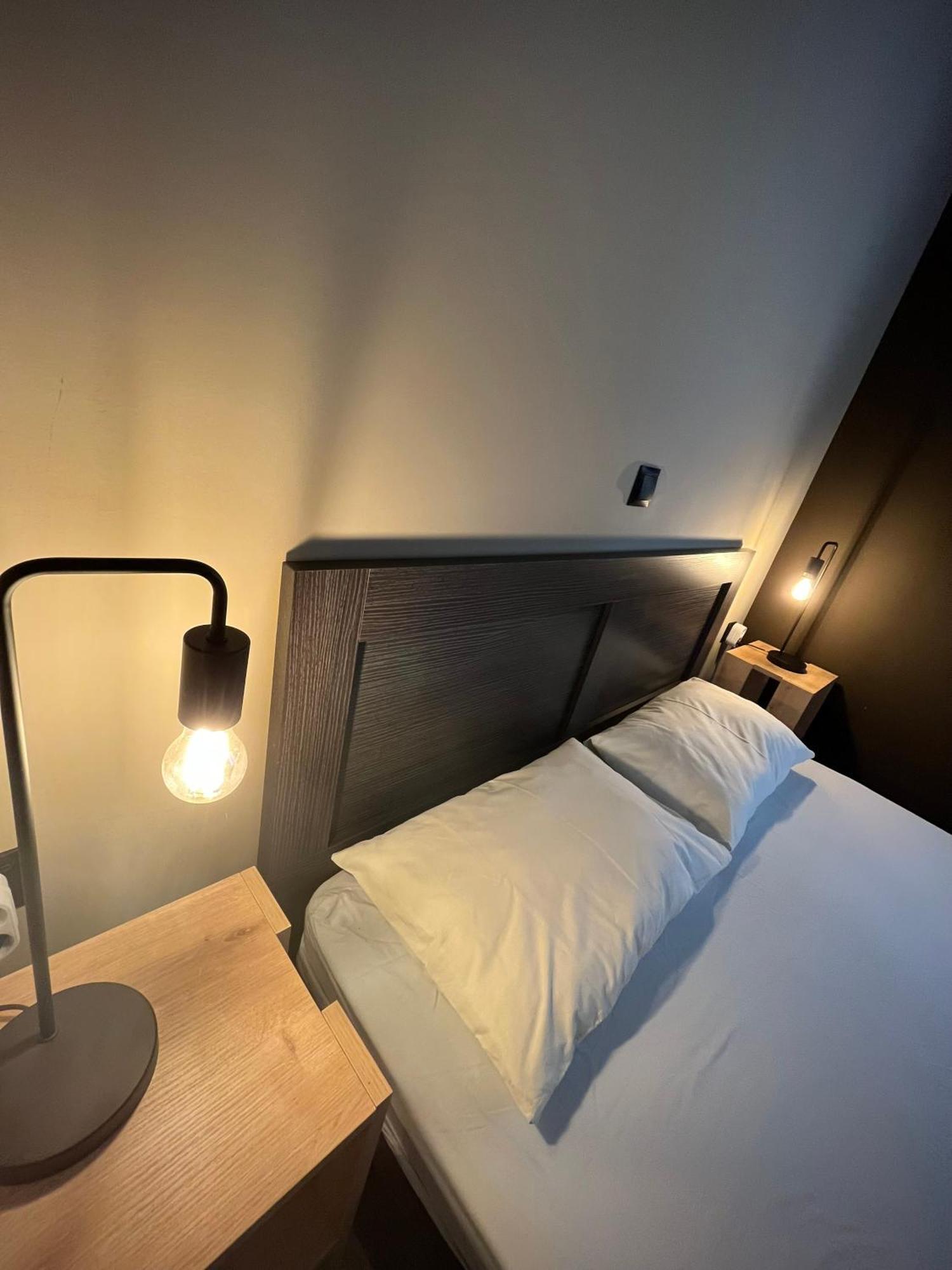 Joannas Airport Luxury Rooms Artemida  Exterior photo